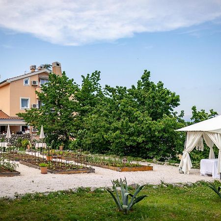 Villa Nada Lovran Exterior foto